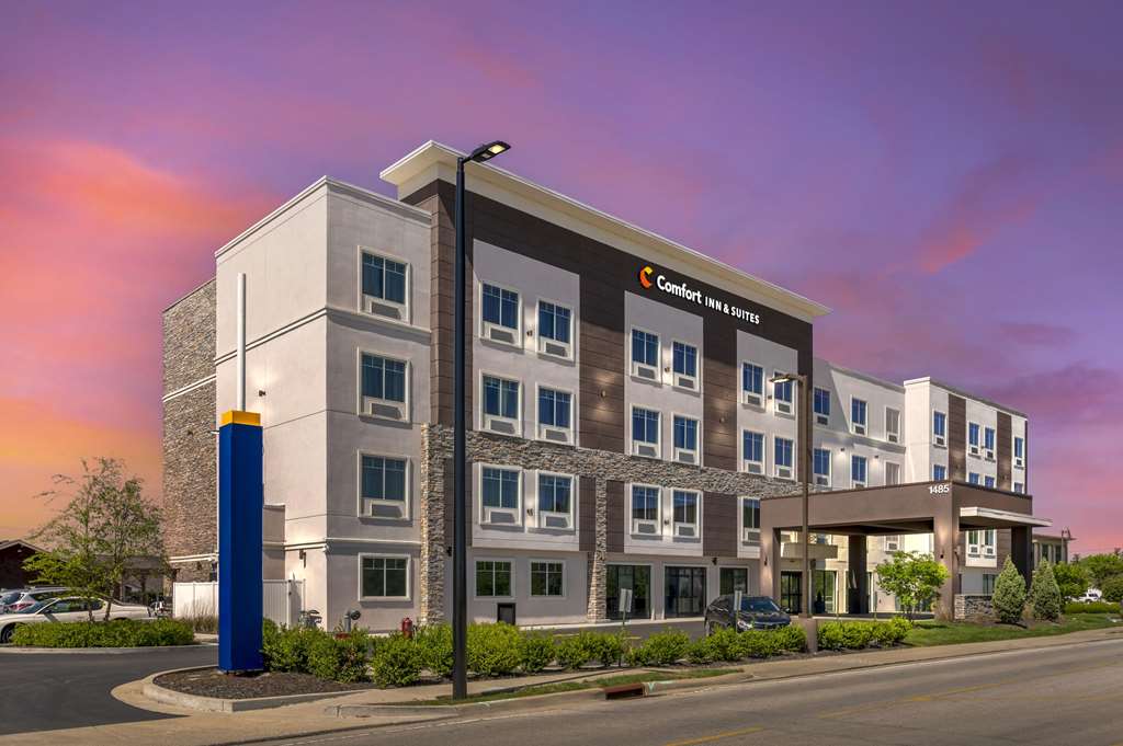 Comfort Inn & Suites Clarksville Louisville North - photo 3