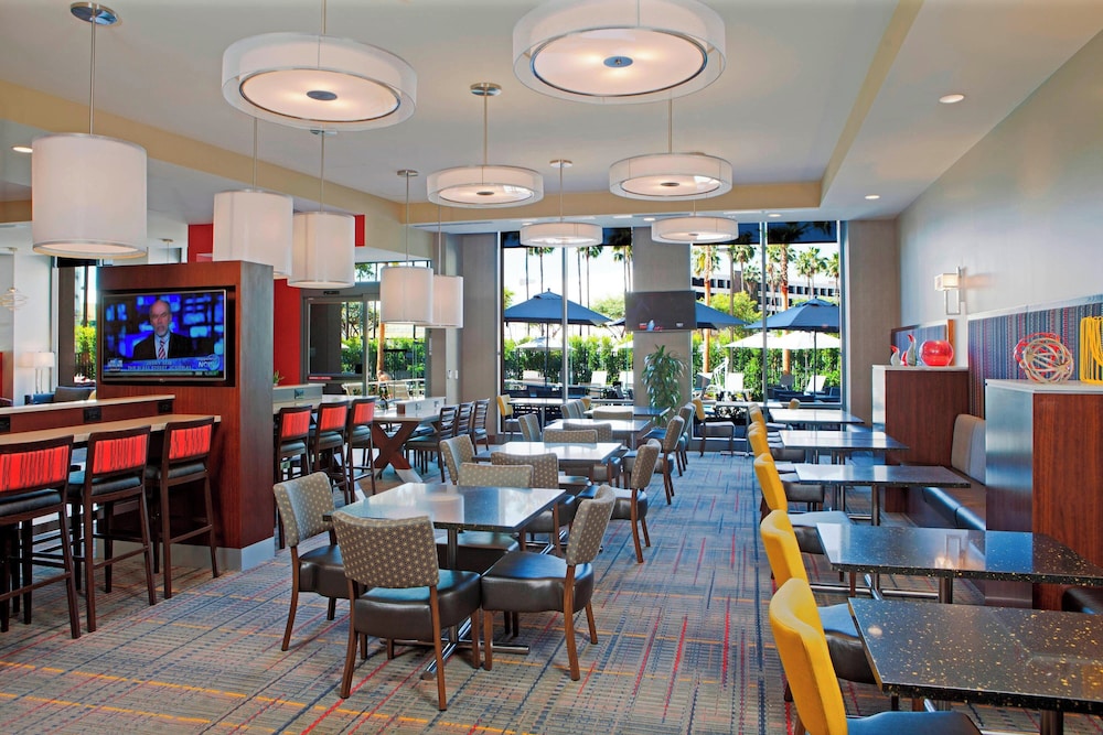 Residence Inn by Marriott Los Angeles LAX Century Boulevard - photo 35