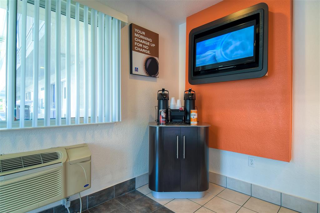 Motel 6 Westminster South Long Beach - photo 23
