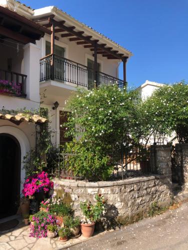 Jasmine House Corfu — 4-Star Luxury Hotel in Agios Stefanos, Greece