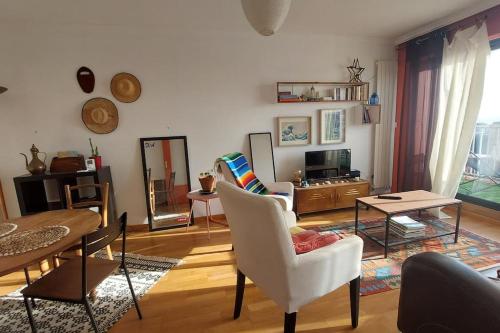 Vue Panoramique Place de Parking in Saint-Nazaire, France