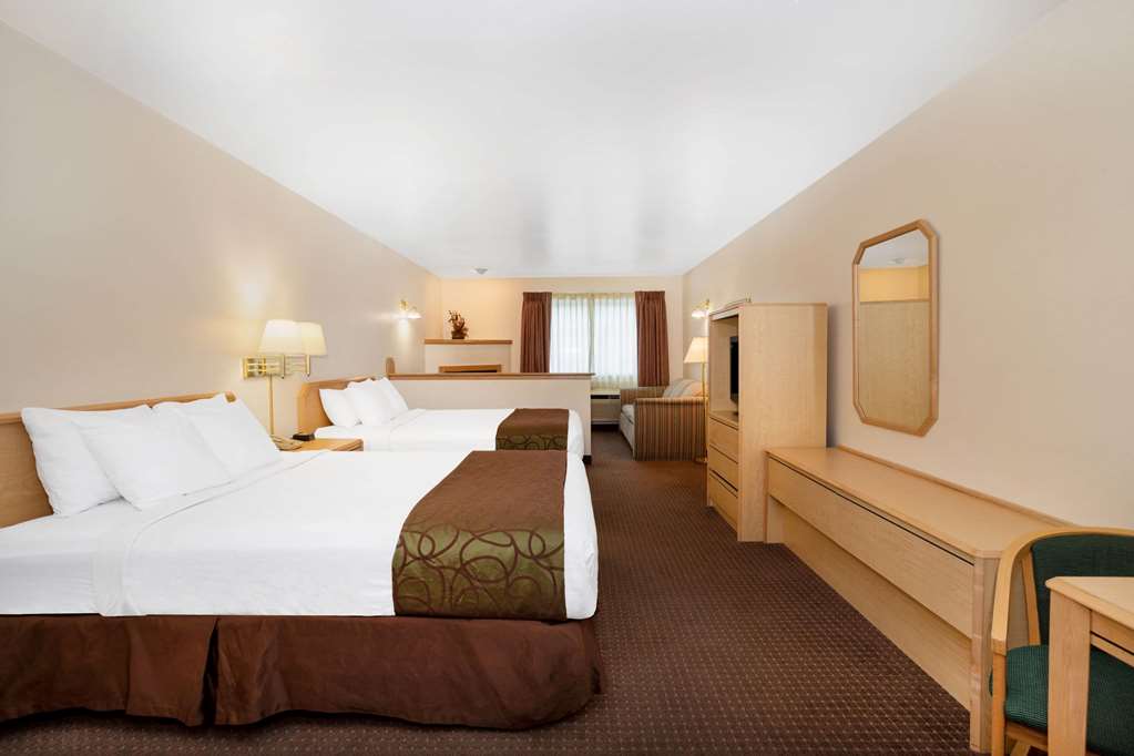 Inn at Lander Travelodge by Wyndham - photo 24
