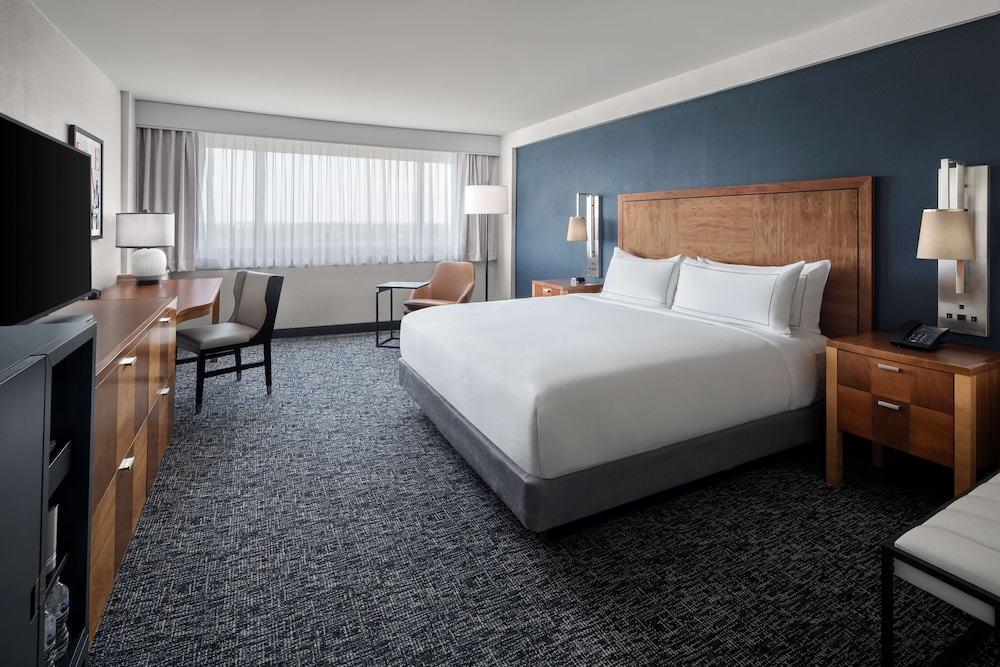 The Alloy King of Prussia a DoubleTree by Hilton - photo 9