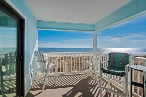 Surf Villas B3 Oceanfront — 4-Star Luxury Hotel in Myrtle Beach, United States