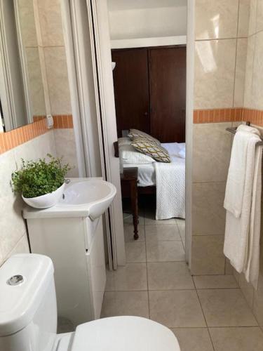 Amazing T.M. Villa in Nossa Senhora da Rocha — 4-Star Luxury Hotel in Porches, Portugal