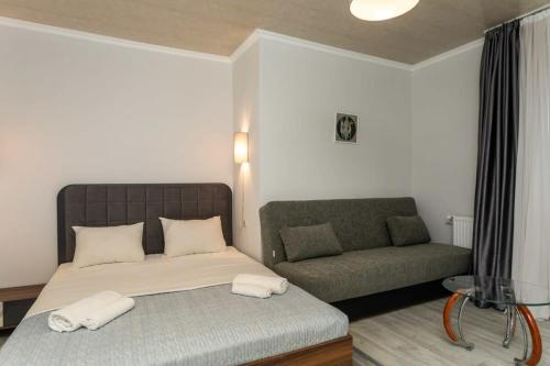 Charming 3BR Apartment In Central Tbilisi