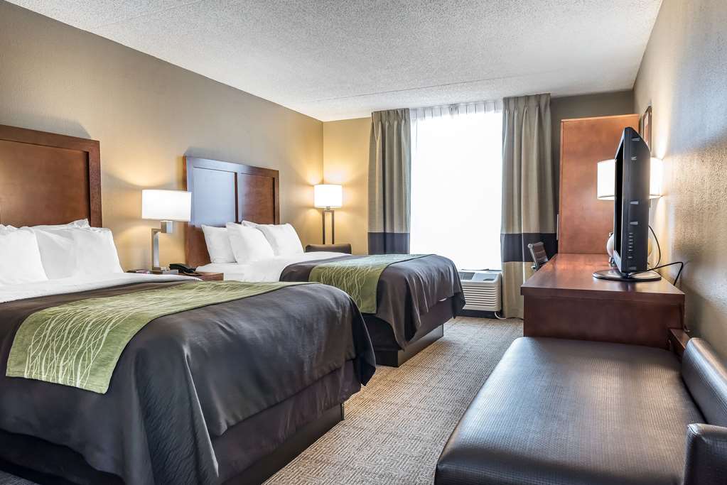 Comfort Inn & Suites Piqua Near Troy I75 - photo 21