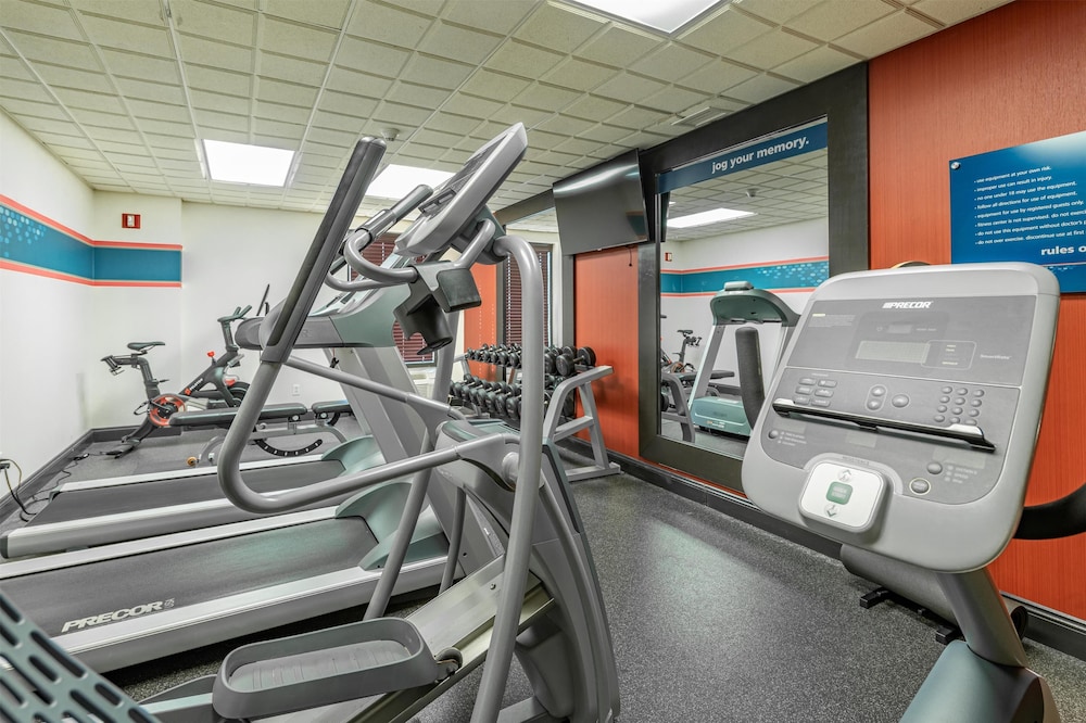 Hampton Inn Newport News Yorktown - photo 26