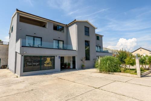 Boutique rooms Kican — 4-Star Luxury Hotel in Metkovic, Croatia