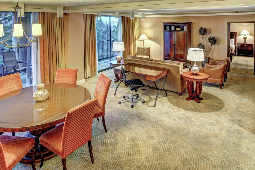 DoubleTree by Hilton Seattle Airport - photo 23