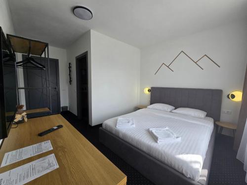 Nort Inn Luncile Prigoanei Sureanu Oasa Transalpina in Petrila, Romania