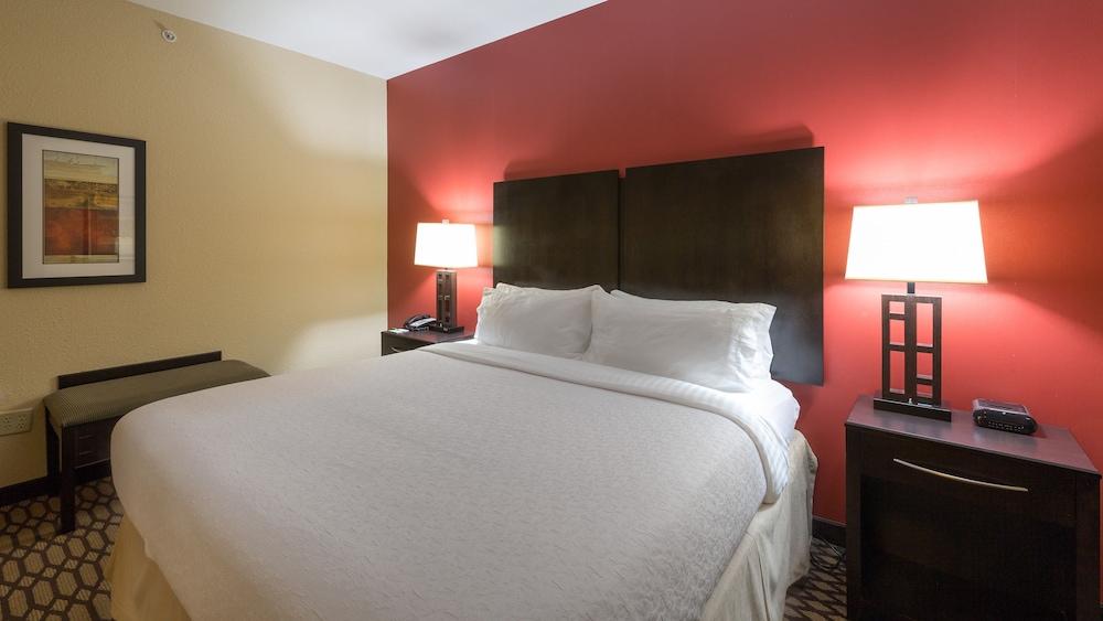 Holiday Inn Oklahoma City North Quail Spgs an IHG Hotel - photo 3