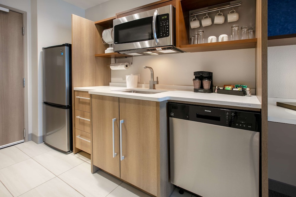 Home2 Suites by Hilton Euless DFW West - photo 14