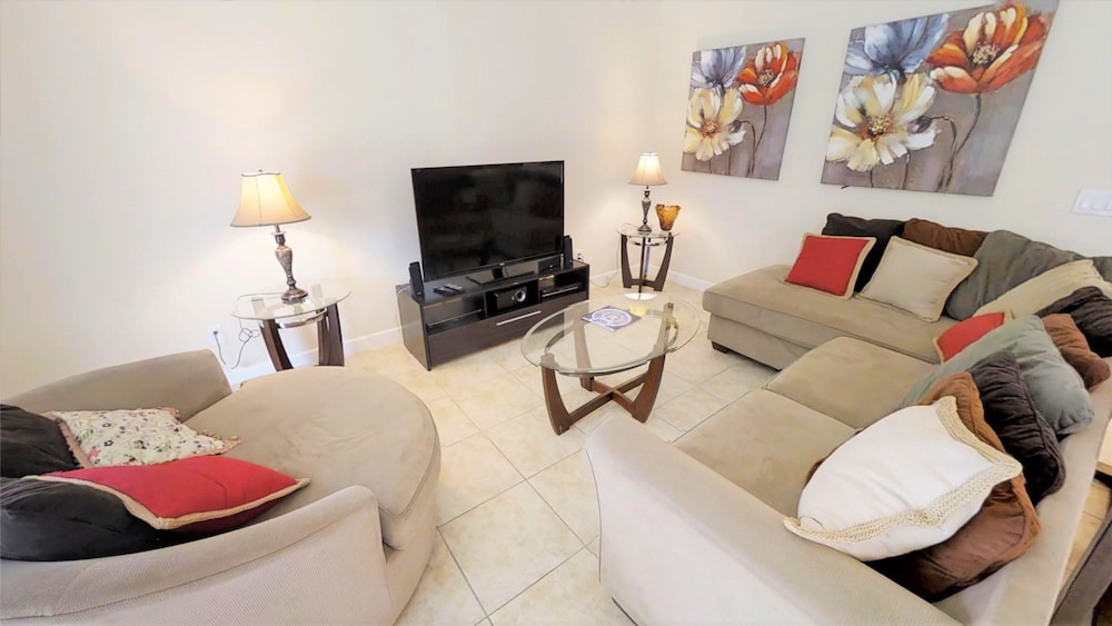 Paradise Palms 8876 - photo 33
