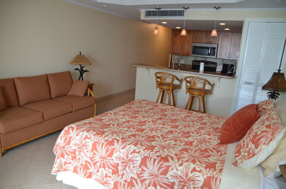 Mahana Resort 612 Studio Condo — Lahaina