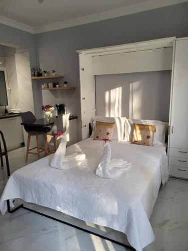 Cretan Dream — 4-Star Luxury Hotel in Chania, Greece