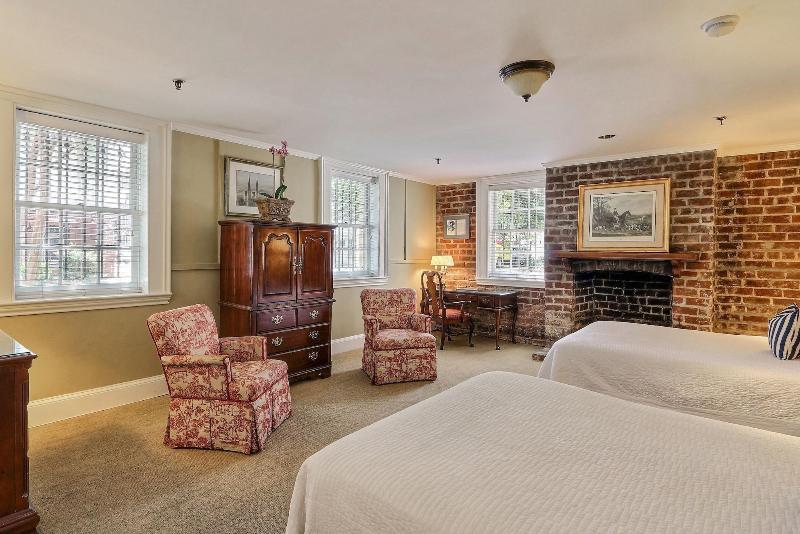The Presidents Quarters Inn - photo 149