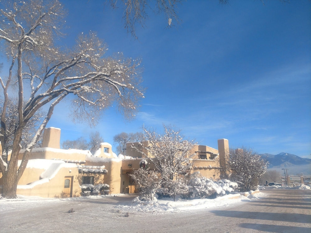 Sagebrush Inn & Suites - photo 152