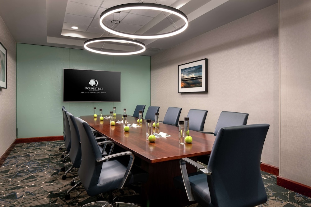 DoubleTree by Hilton San Francisco Airport North Bayfront - photo 65