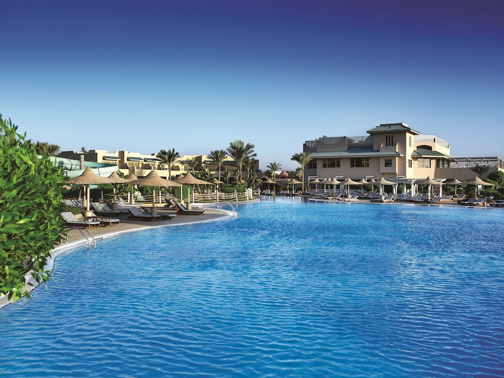 Coral Sea Holiday Village