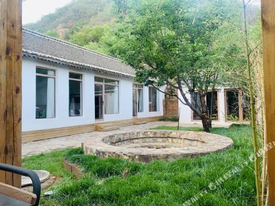Yiyun Xiangju - last minute hotel in Beijing