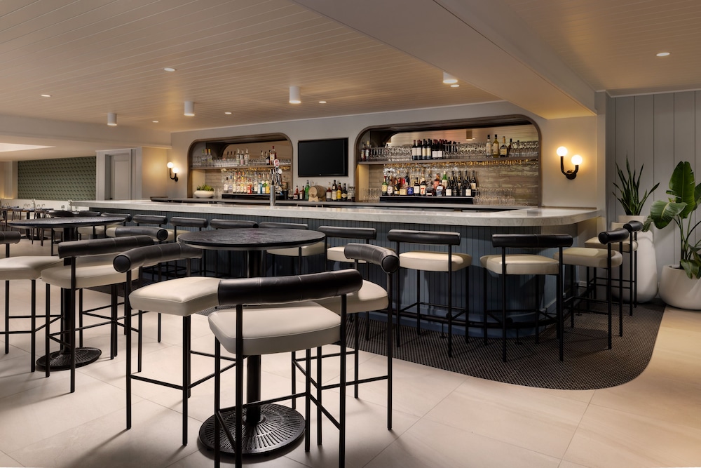 The Pell Part of JdV by Hyatt - photo 39