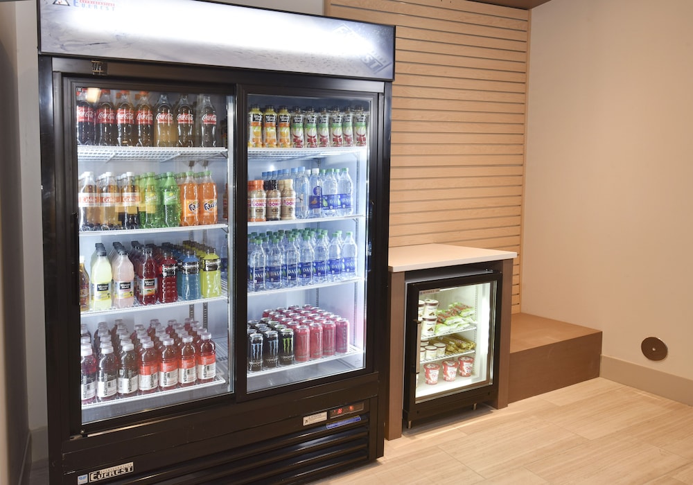Holiday Inn Express & Suites Orlando Southeast by IHG - photo 123