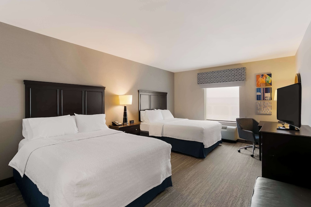 Hampton Inn & Suites Wilmington Christiana - photo 9