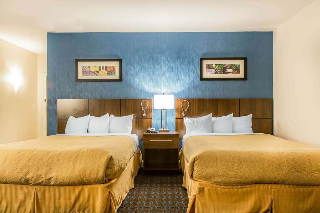 Quality Inn & Suites Middletown Newport - photo 11