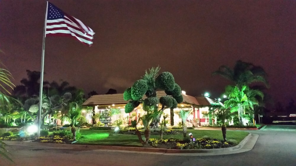 Ontario Airport Inn - photo 14