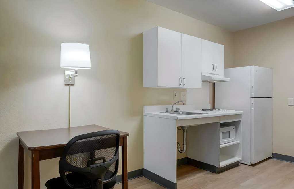 Suburban Studios Copley Akron West - photo 11