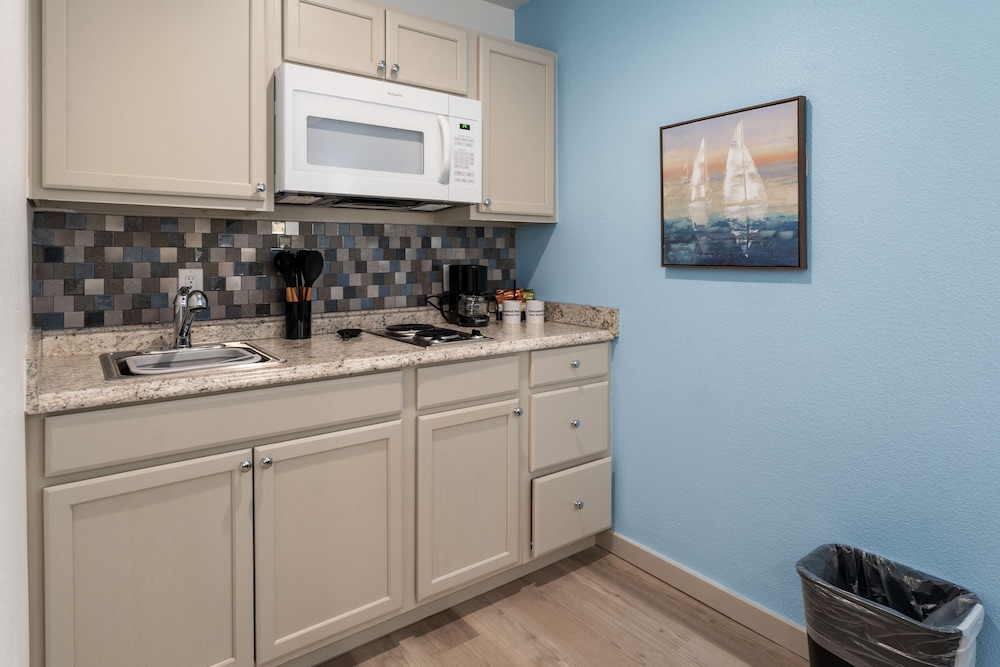 Extended Stay Gun Barrel City - photo 22