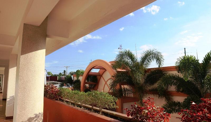 Hotel Casa Ilustre — Balayan
