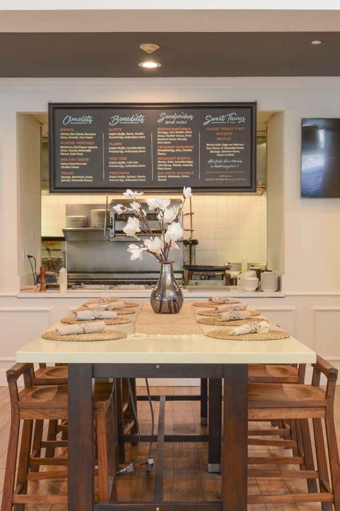 Hilton Garden Inn Napa - photo 62