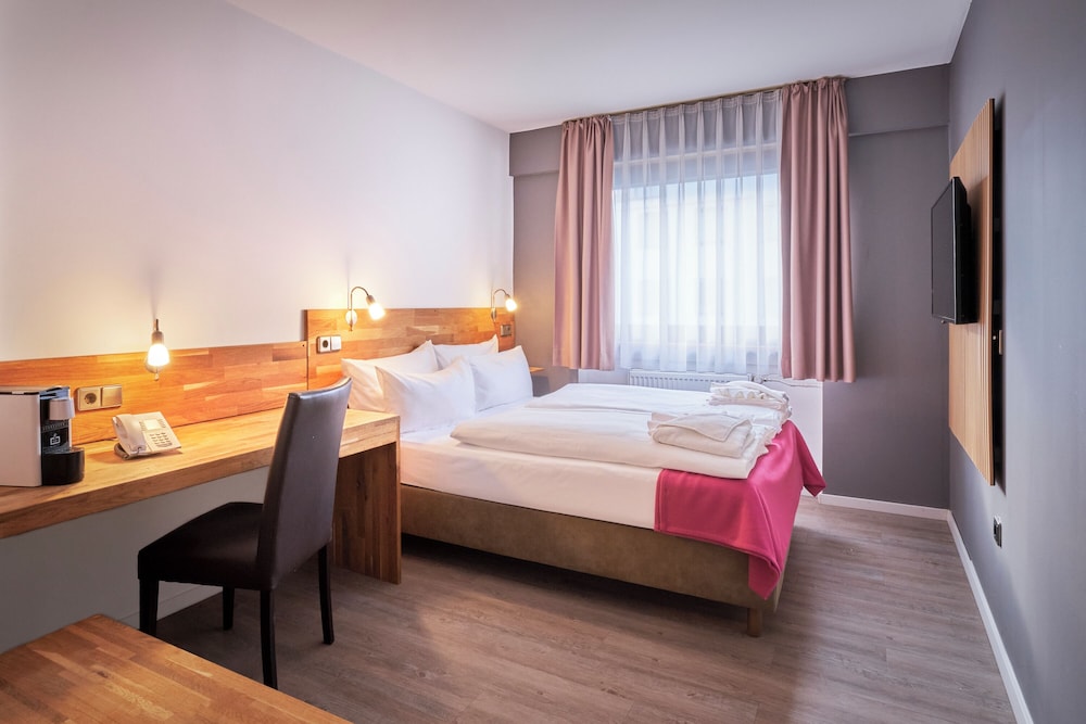 Luna Inn Stuttgart City in Stuttgart, Germany