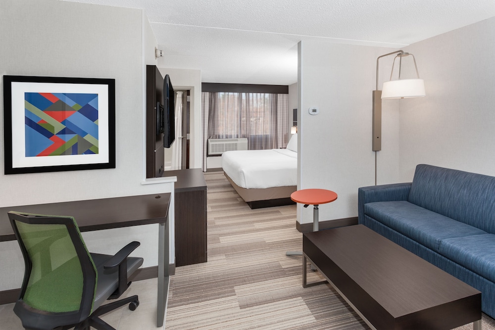 Holiday Inn Express Hotel & Suites South Portland by IHG - photo 6