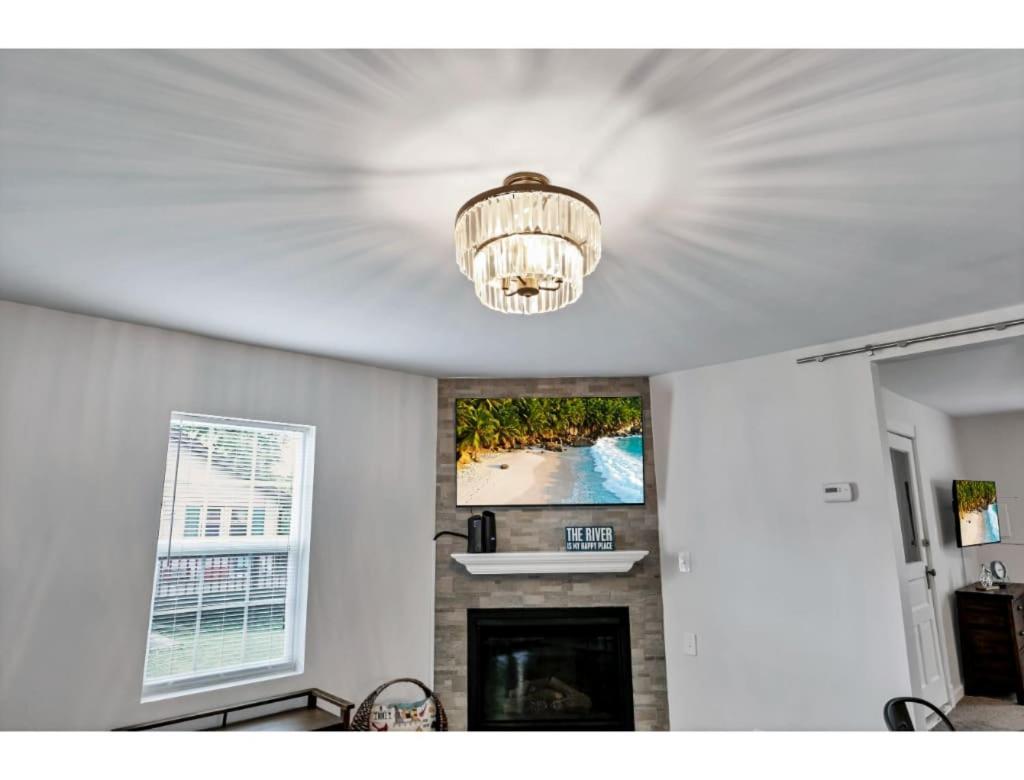 Housepitality Little River Trails — Mason