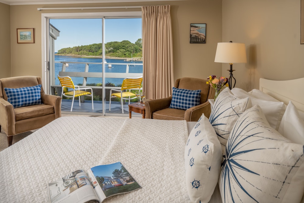 Dockside Guest Quarters & Restaurant - photo 39