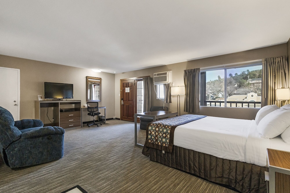 Heritage Inn Yosemite Sonora - photo 21