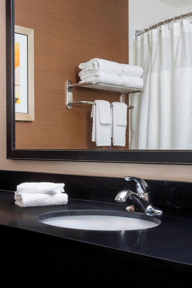 Fairfield Inn & Suites by Marriott Tyler - photo 14