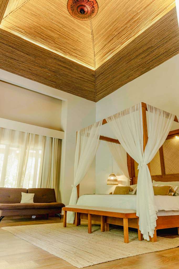 Master Suite bedroom