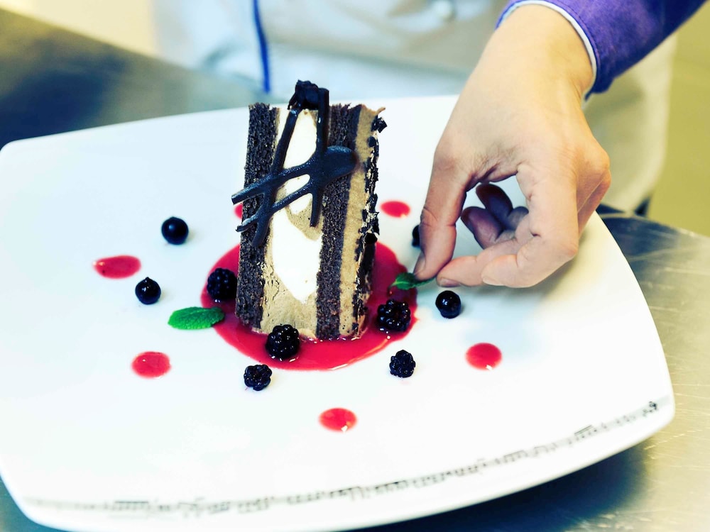 מזון ומשקאות