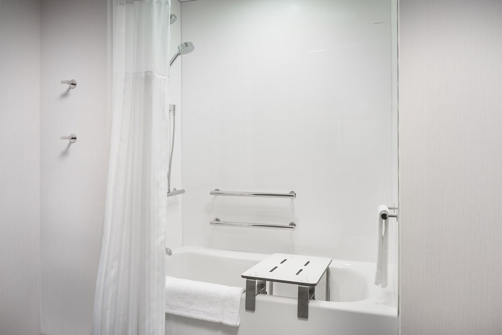 Hilton Garden Inn Sunnyvale - photo 15