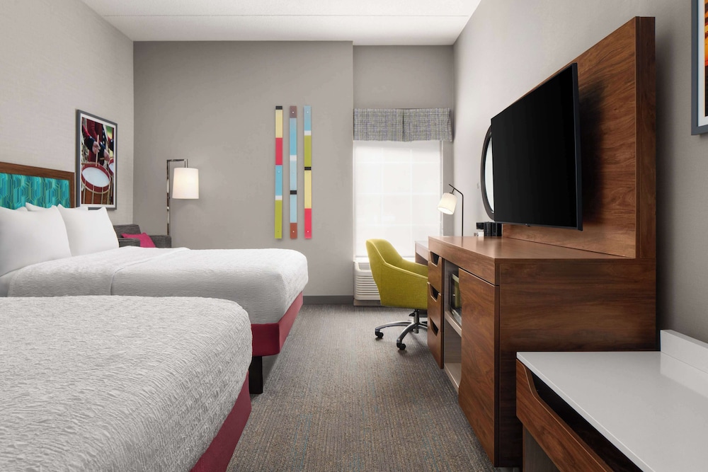 Hampton Inn Sturbridge - photo 14