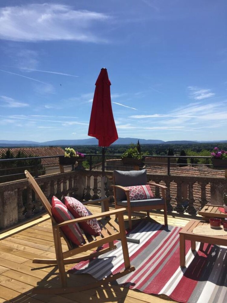 Un soir sous les étoiles — hotel in Chateauneuf-De-Gadagne