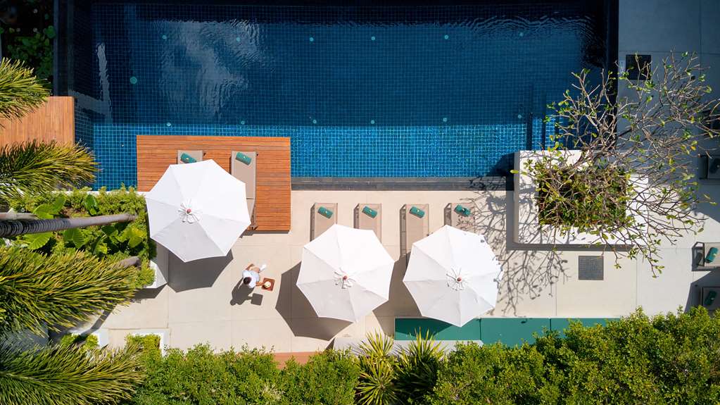 Outrigger Surin Beach Resort - last minute hotel in Phuket