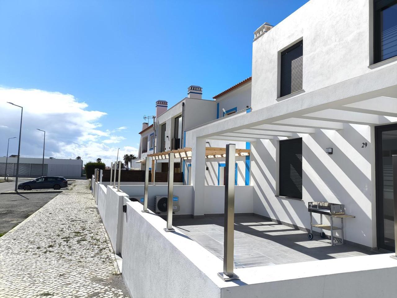 Waves And Trails — hotel in Porto Covo