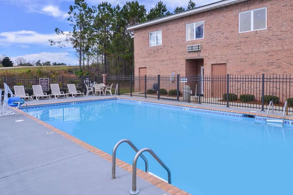 Americas Best Value Inn Wiggins - photo 25
