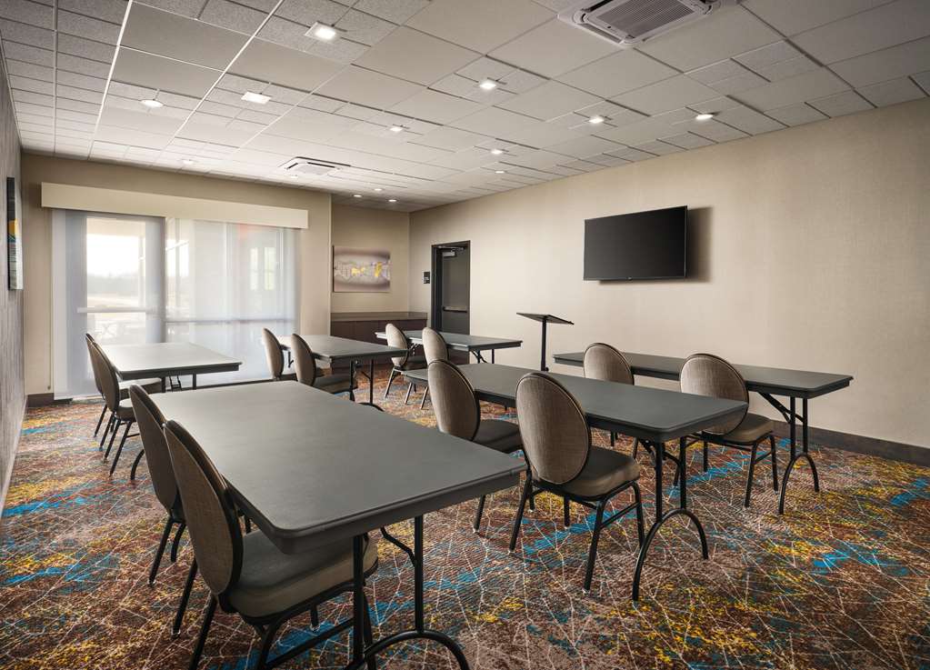 Best Western Plus Executive Residency Jackson Northeast - photo 26