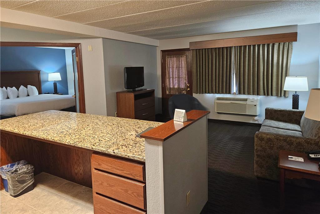 AmericInn by Wyndham Marshall - photo 14